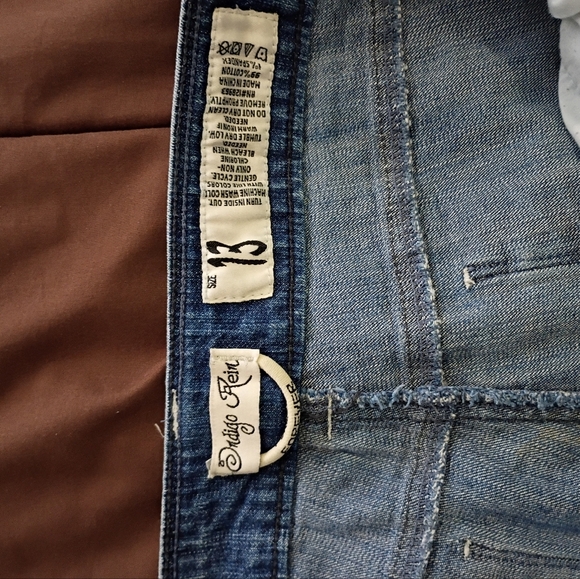 Indigo Rein Forever Jean Shorts - Picture 3 of 4